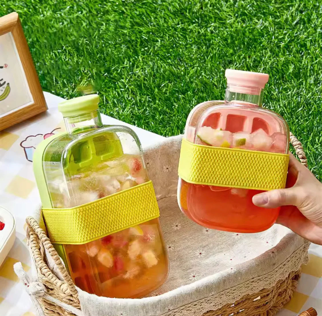 Icy Chill Maker | 2-in-1 Portable Ice Maker and Water Bottle 1