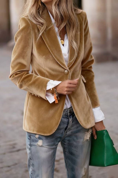 Vera Velvet Blazer | Slim-Fit, Luxurious Texture 9