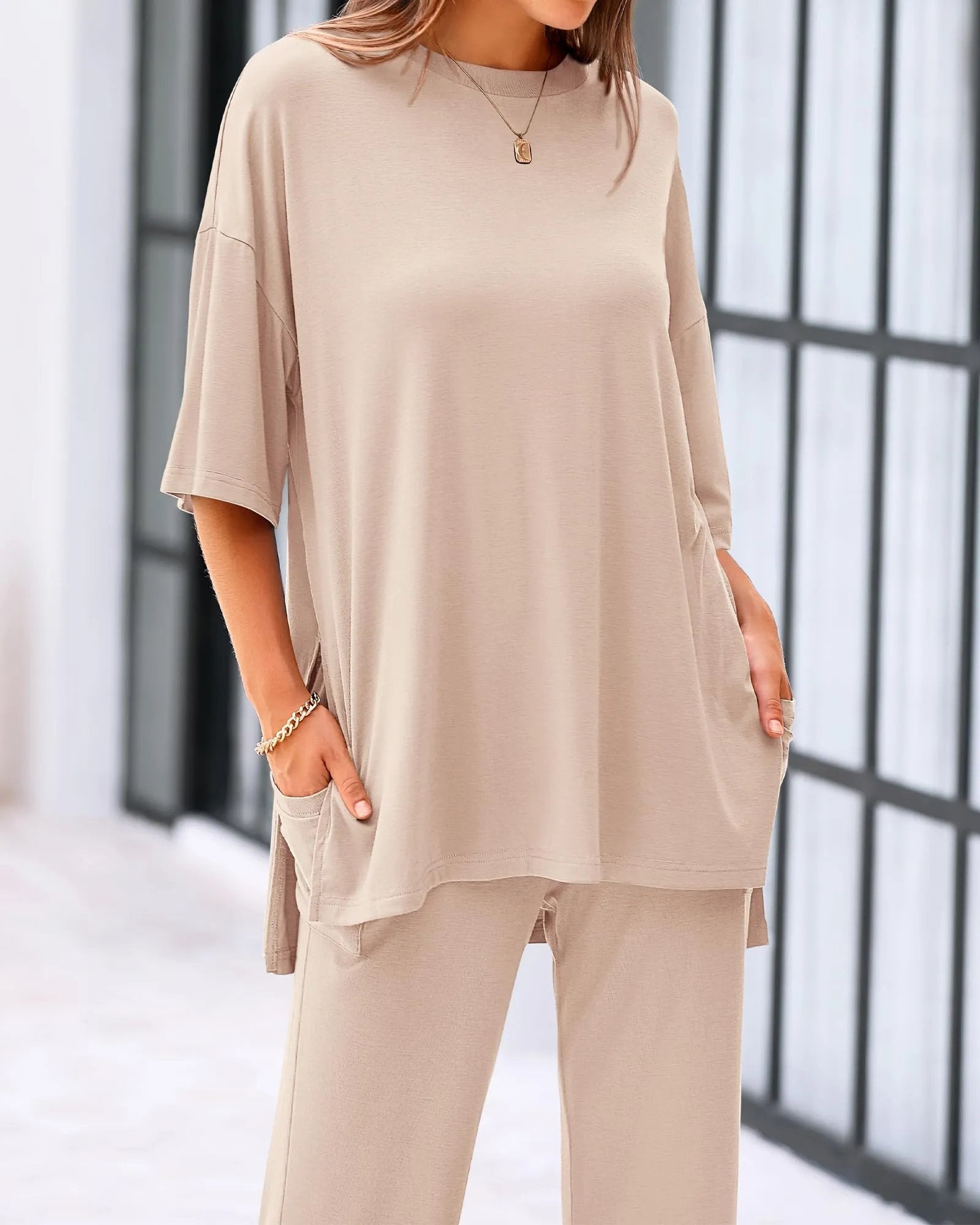 Cleo Casual Set | Loose - Fit Top & Wide - Leg Pants with Pockets - Hartwella