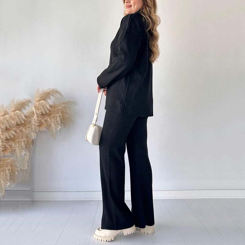 Cora Women's Knit Set | Cozy Ribbed Two-Piece Lounge Set with Slit-Leg Pants - Hartwella