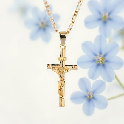 Cruz Gold Necklace | Adjustable Figaro Chain, Hypoallergenic - Hartwella