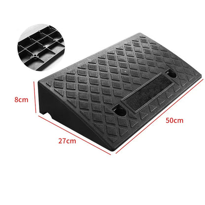 Cura Driveway Curb Ramp | Lightweight PVC, Anti-Slip Surface for Cars and Wheelchairs - Hartwella
