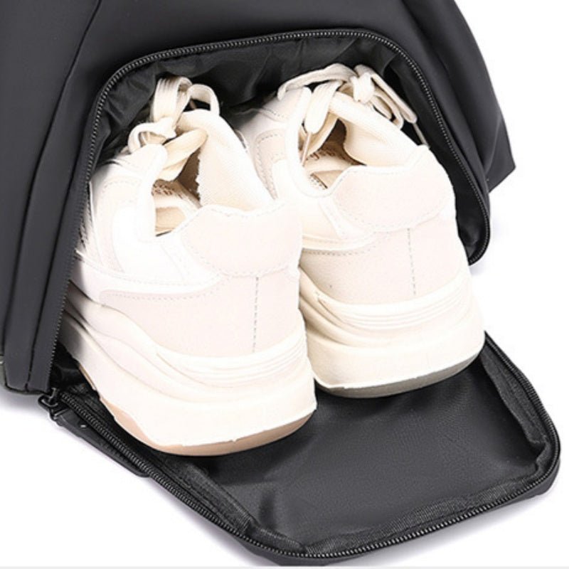Dura Duffel Bag | Waterproof, Large Capacity with Shoe Compartment - Hartwella