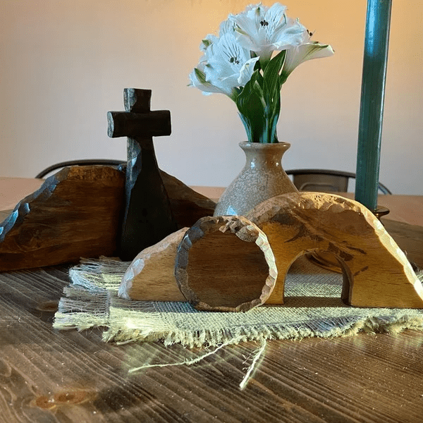 Elysian Easter Tableau | Wooden Christian Decoration - Hartwella