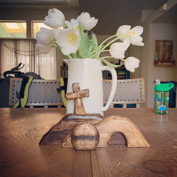 Elysian Easter Tableau | Wooden Christian Decoration - Hartwella