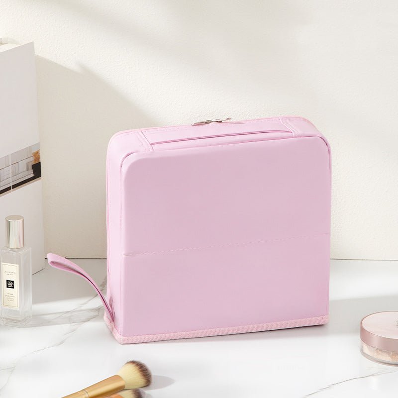 Haven Handheld Cosmetic Bag | Stylish, Partitioned Storage - Hartwella