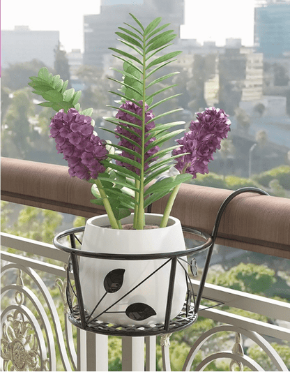 Haven Hanging Plant Stand | Durable Metal Design for Outdoor and Indoor Use - Hartwella