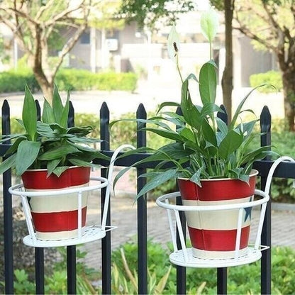 Haven Hanging Plant Stand | Durable Metal Design for Outdoor and Indoor Use - Hartwella