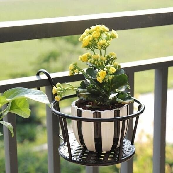 Haven Hanging Plant Stand | Durable Metal Design for Outdoor and Indoor Use - Hartwella