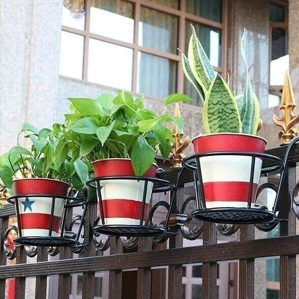 Haven Hanging Plant Stand | Durable Metal Design for Outdoor and Indoor Use - Hartwella