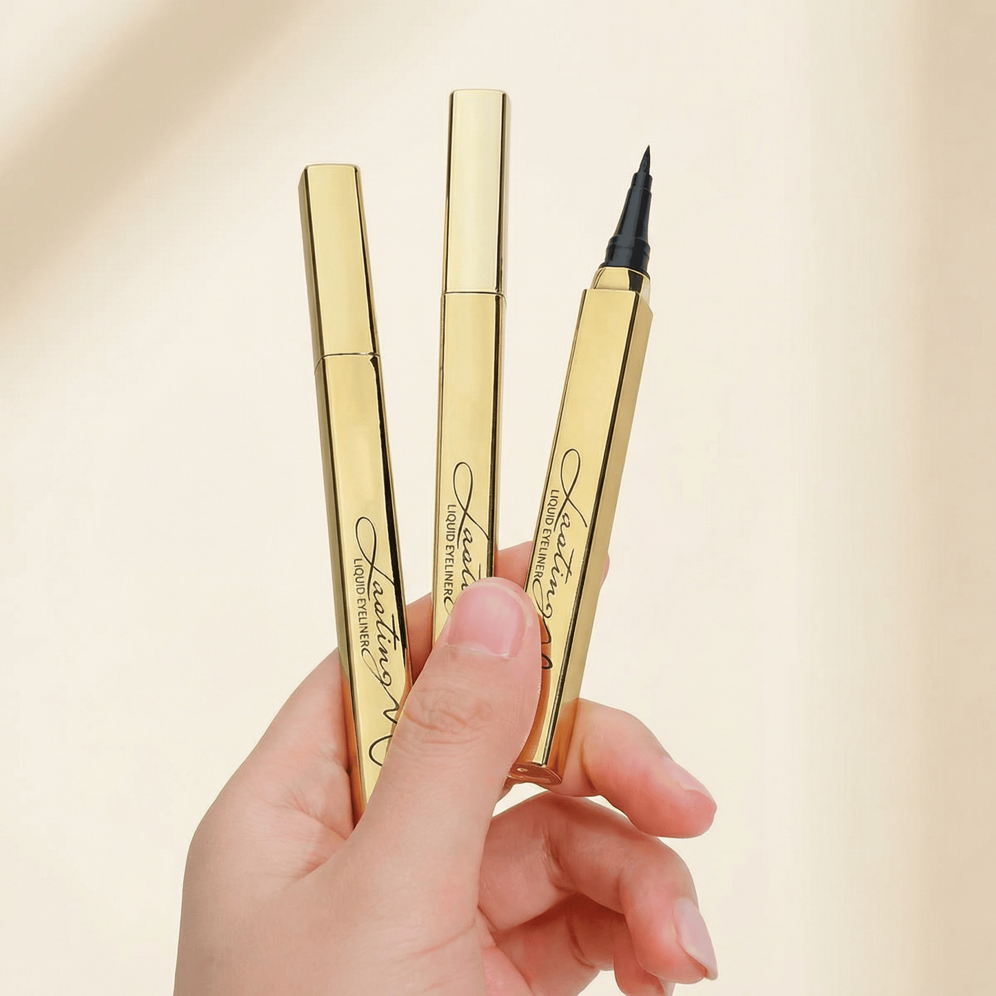 Lina Liquid Eyeliner Pen | Waterproof, Ultra-Fine Tip - Hartwella