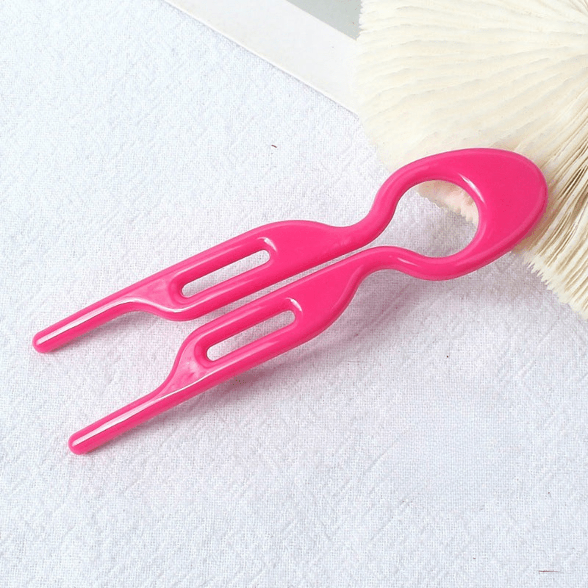 Lunara Hair Pins Set | Effortless Updos, 6 Pieces, Ideal Hair Clips for Thick Hair - Hartwella