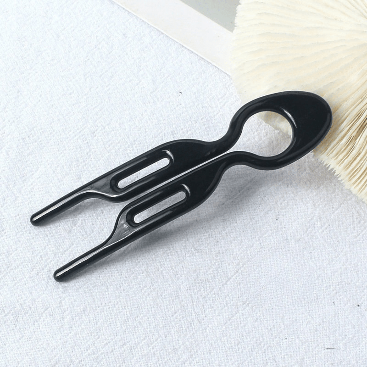 Lunara Hair Pins Set | Effortless Updos, 6 Pieces, Ideal Hair Clips for Thick Hair - Hartwella