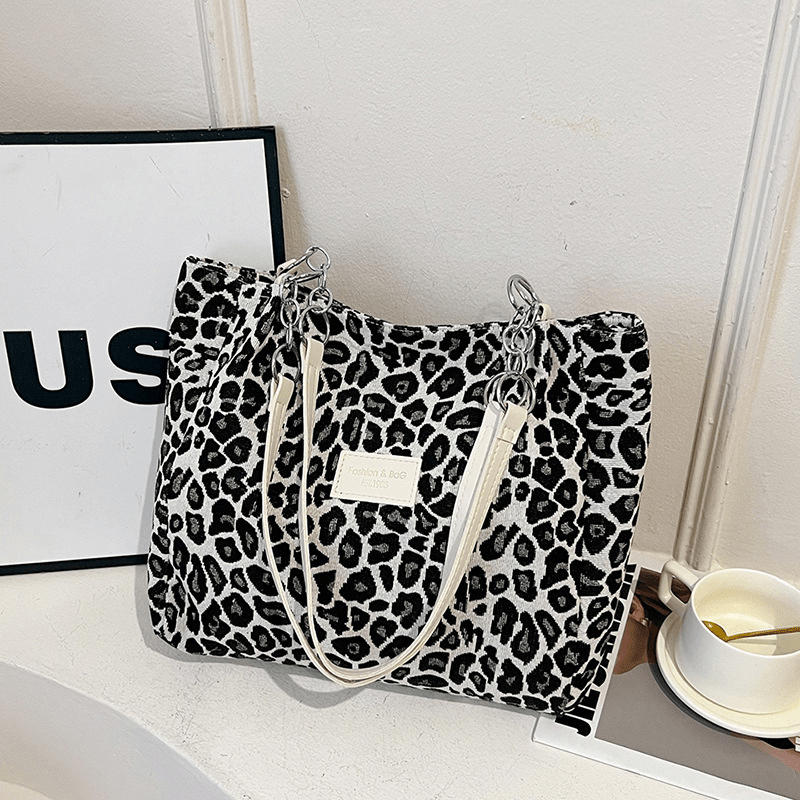 Luxe Leopard Tote | Spacious, Durable Design - Hartwella