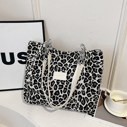 Luxe Leopard Tote | Spacious, Durable Design - Hartwella