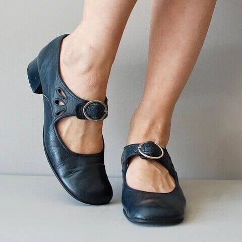 Maya Jane Shoes | Comfortable Low Heeled Cow Leather, Buckle Fastening - Hartwella