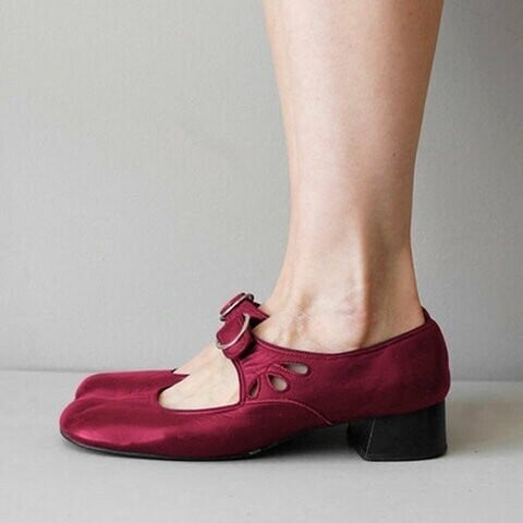 Maya Jane Shoes | Comfortable Low Heeled Cow Leather, Buckle Fastening - Hartwella