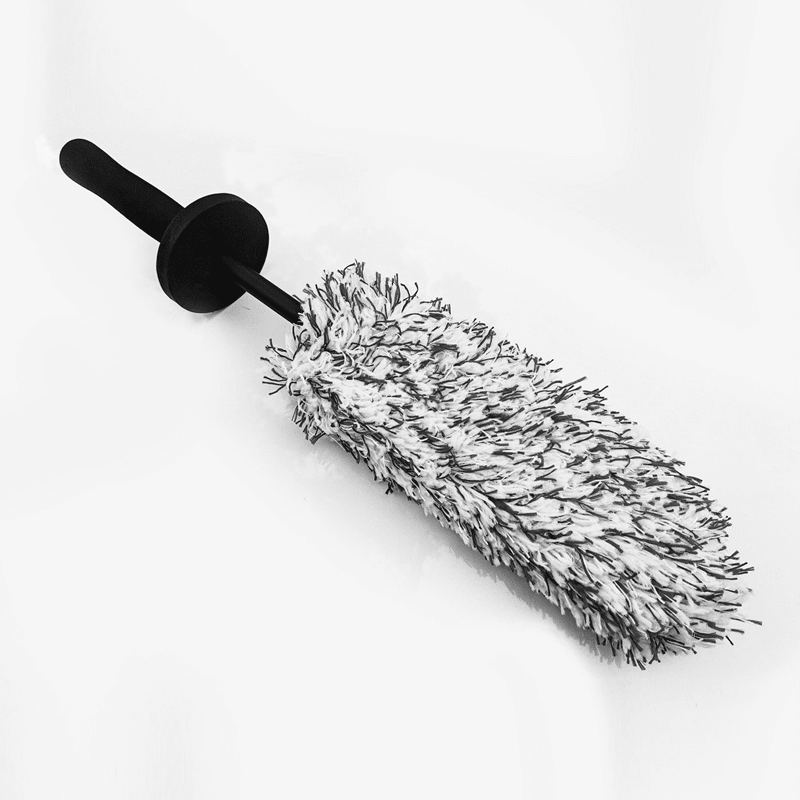 Mira Car Wash Brush | Soft Microfiber, Ergonomic Handle - Hartwella