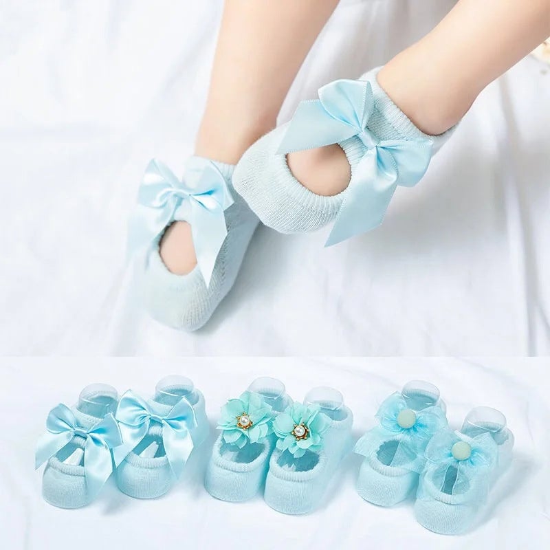 Pinky Baby Socks | Ultra - Soft Cotton Blend, Non - Slip - Hartwella