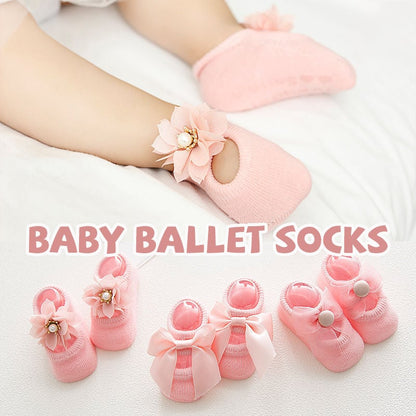 Pinky Baby Socks | Ultra - Soft Cotton Blend, Non - Slip - Hartwella