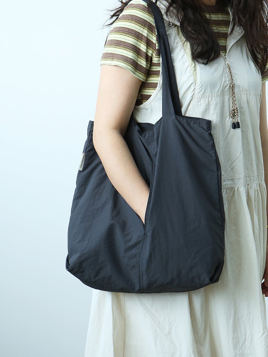 Polo Pocket Tote Bag | Spacious, Zippered Compartments, Water Bottle Pocket - Hartwella