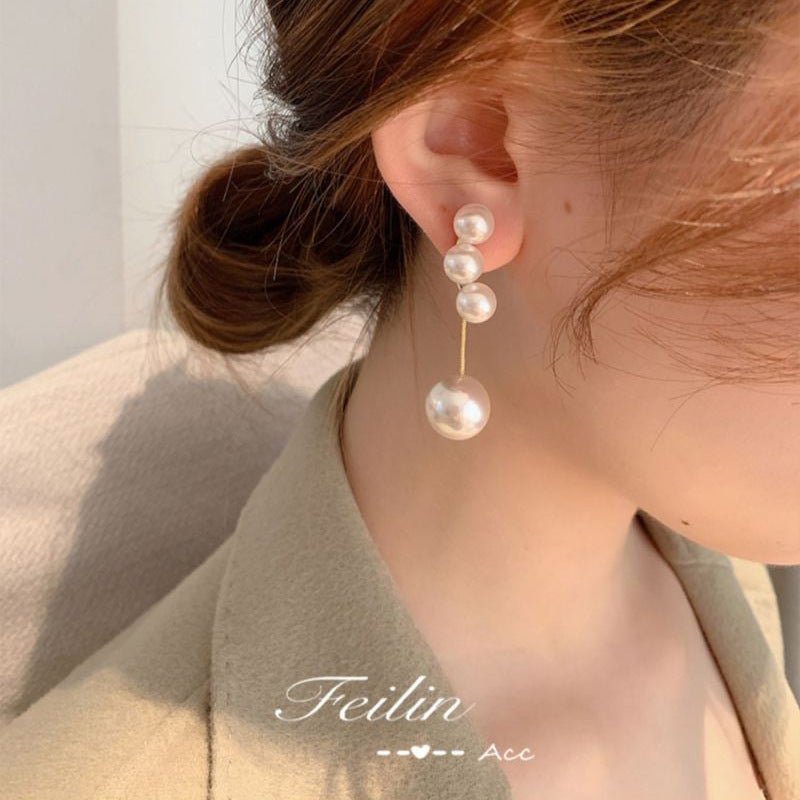 Raya Pearl Necklace | Adjustable Alloy with Zircon Accents - Hartwella