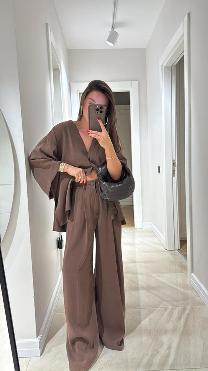 Sola Two - Piece Suit | Comfortable Linen, Versatile Style - Hartwella