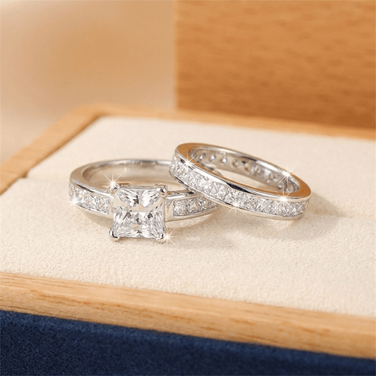 Sora Sparkle Ring | Brilliant Cubic Zirconia, Durable Copper Base - Hartwella