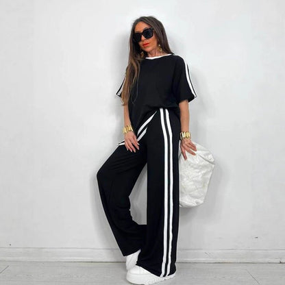 Sora Women's Set | Relaxed Wide-Leg Loungewear Two Piece Set - Hartwella