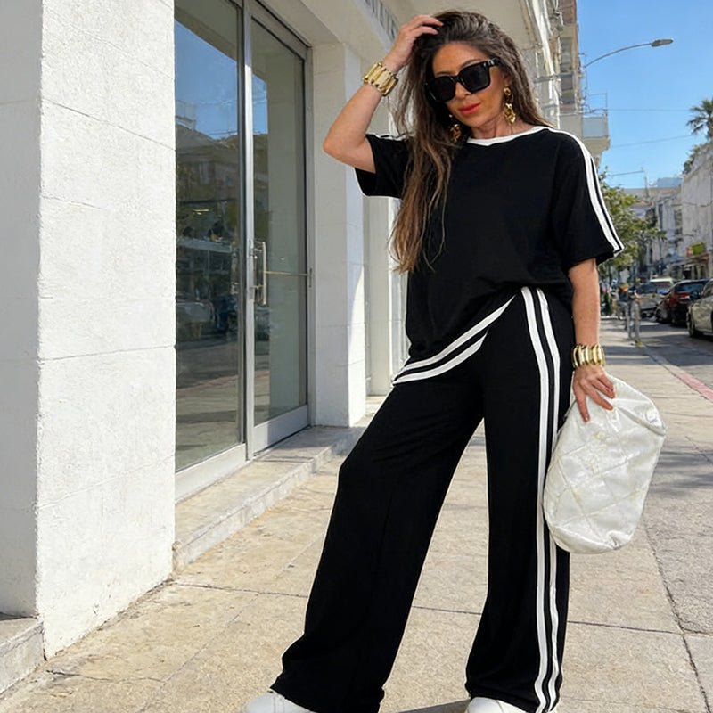Sora Women's Set | Relaxed Wide-Leg Loungewear Two Piece Set - Hartwella