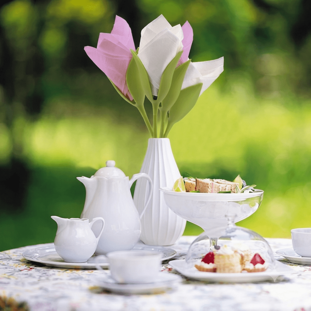 Tulip Napkin Holder | Elegant Flower Design - Hartwella
