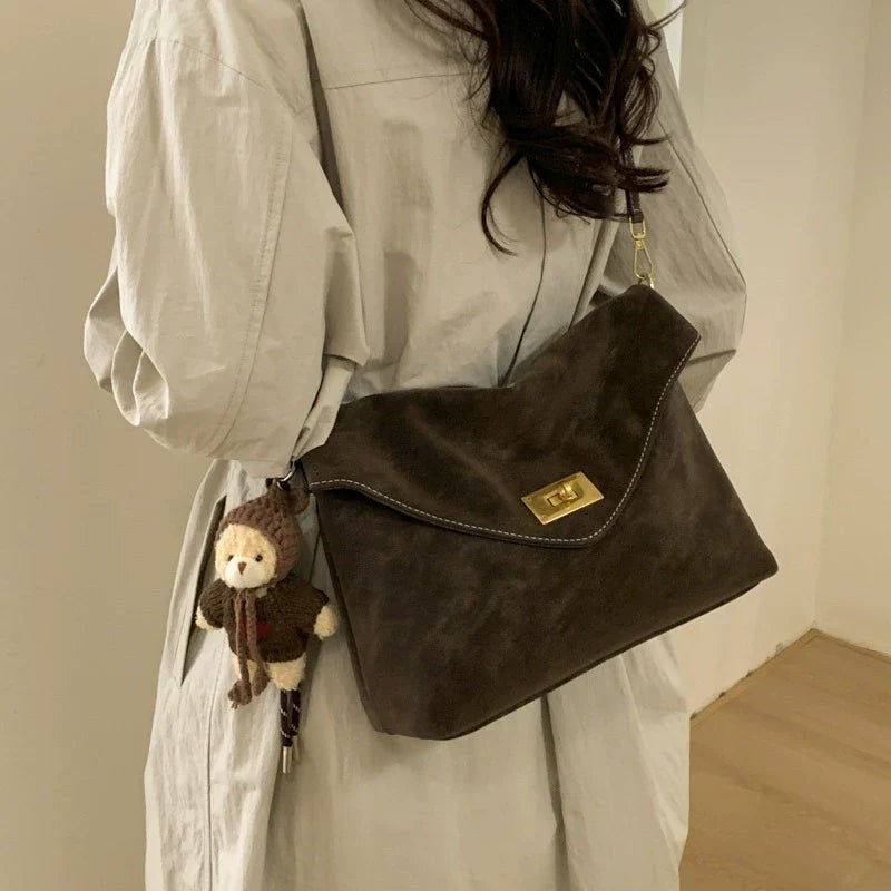 Urbane Envelope Bag | Gravity - Neutral Design, Water - Resistant - Hartwella
