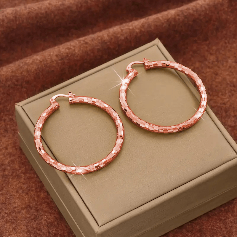 Viora Gold Hoop Earrings | Textured Minimalist Round Design, Secure Snap Closure - Hartwella