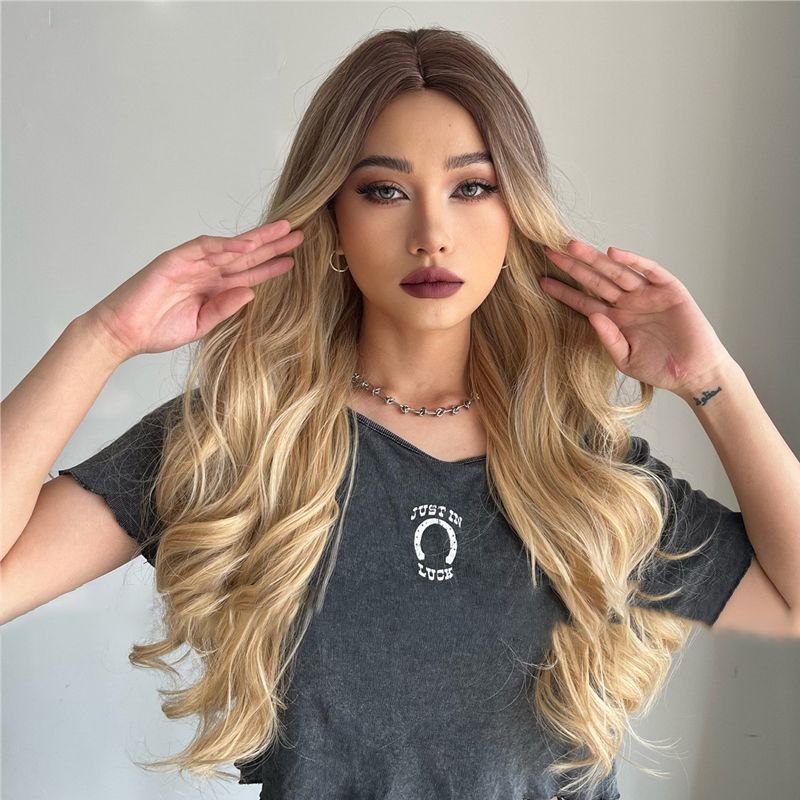 Viva Fluffy Wig | Long Curly, Natural Look - Hartwella