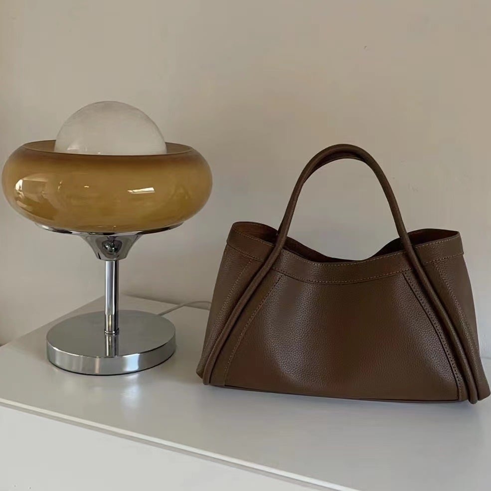 Wanda Leather Tote Bag | Adjustable Shoulder Strap, Versatile Design - Hartwella