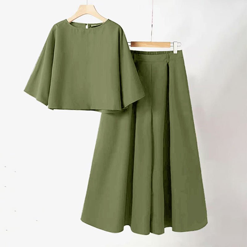 Wendy Women's Set | Comfortable Loungewear Two Piece Set with Loose - Fit T-Shirt and Wide - Leg Pants - Hartwella