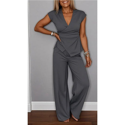 Wina Women's Outfit | V-Neck Top & Pants Set, Plus Size Clothing, Comfortable Fit - Hartwella